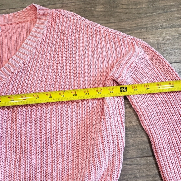 Aeropostale Pink Cropped Sweater Size Small - Picture 5 of 6